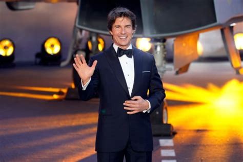 Tom Cruise shaded at Oscars with Scientology joke and Nicole Kidman being there instead of him